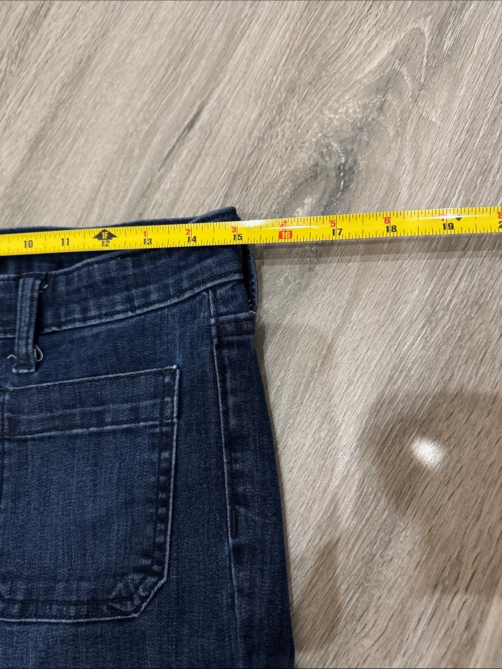GAP Women's Denim Leggings in Dark Blue Wash - Picture 4 of 9